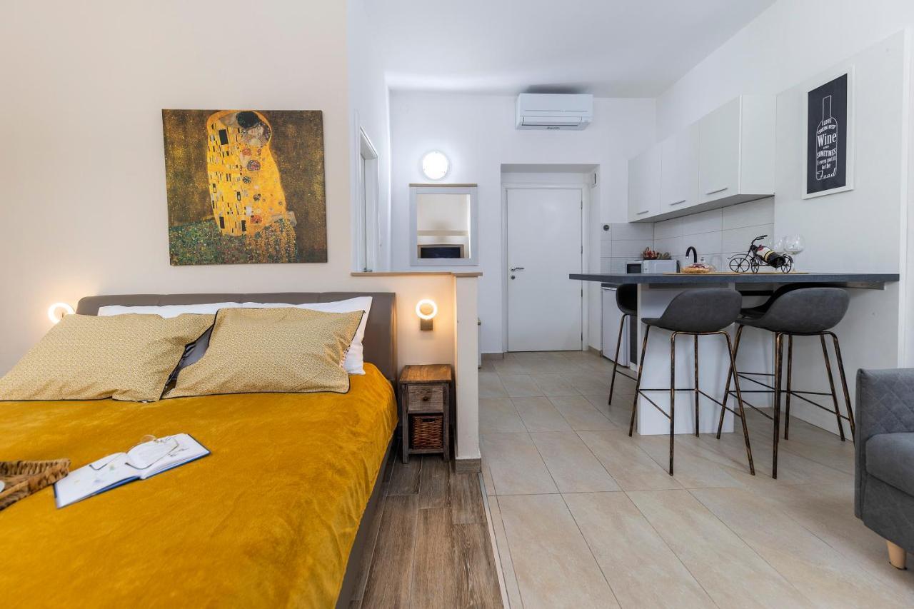 Apartments & Rooms Kolovare Beach 3, Zadar Luaran gambar